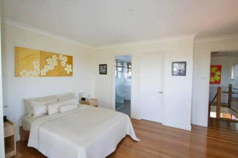 Illalangi Views Pool Walk To Beach - Hervey Bay Accommodation 4