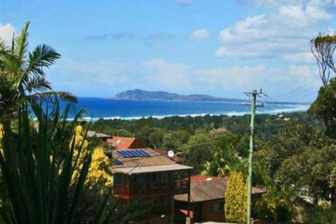 Illalangi Views Pool Walk To Beach - Hervey Bay Accommodation 5