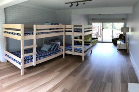 HIP NAUTIC 100 Metres To Beach - Hervey Bay Accommodation 0