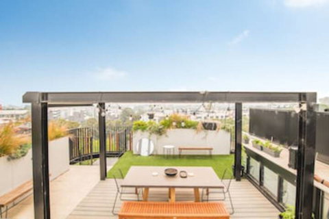 Inner City Penthouse With Private Rooftop - Hervey Bay Accommodation 0