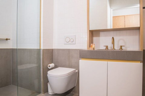 Inner City Penthouse With Private Rooftop - Hervey Bay Accommodation 3