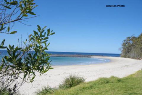 Mitchell Pde 71 Mollymook - Hervey Bay Accommodation 0