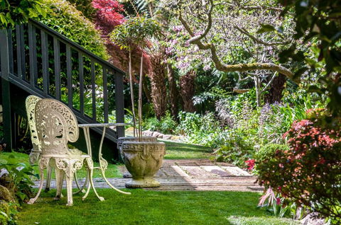Magnolias On Mernda - Hervey Bay Accommodation 2