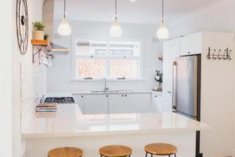 White On Wright Clare - Hervey Bay Accommodation 3