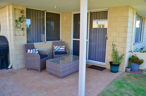 Byford House In The Glades - Hervey Bay Accommodation 2