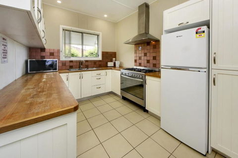 A Reel Teal - Hervey Bay Accommodation 4