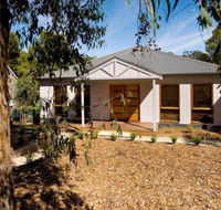 Kangaroo Lookout - Hervey Bay Accommodation