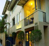 Manor House - Hervey Bay Accommodation