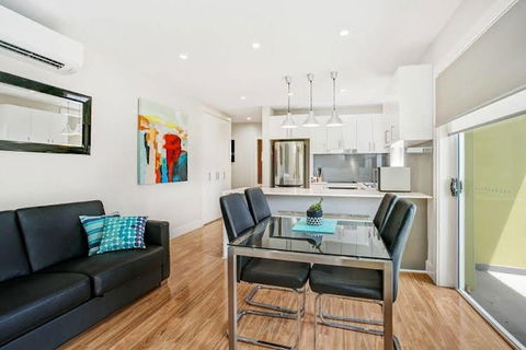 Belmont Executive Apartments - Hervey Bay Accommodation 0