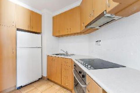 Penthouse City Apartment - Hervey Bay Accommodation 2