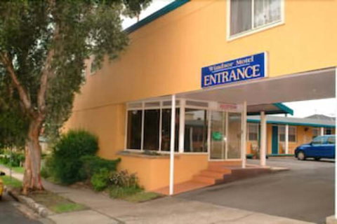 Windsor Motel - Hervey Bay Accommodation 0