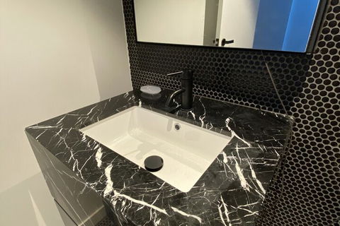 New Luxury 3bedroom Townhouse Cityview - Tourism Hervey Bay 4