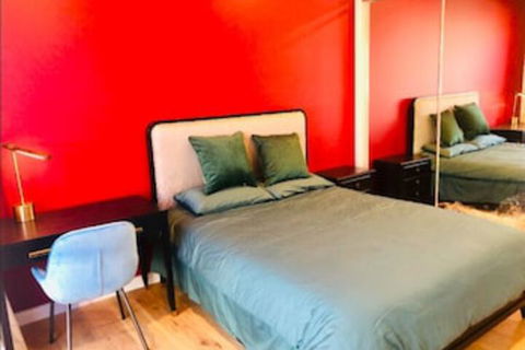 Luxury House Collection Six Beds - Tourism Hervey Bay 2