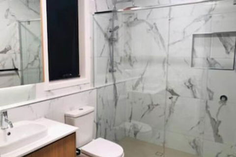 Luxury House Collection Six Beds - Tourism Hervey Bay 7