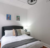 Luxurious Heritage Home With Harbour Bridge Views - Hervey Bay Accommodation