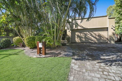 Home Away From Home, 38 Redwood Avenue, Marcus Beach, Noosa Area - Tourism Hervey Bay 1