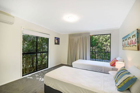 Home Away From Home, 38 Redwood Avenue, Marcus Beach, Noosa Area - Tourism Hervey Bay 4