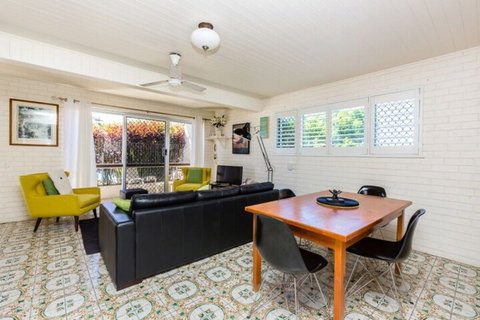 Lyrona - 3/35 Avocet Parade - Hervey Bay Accommodation 4