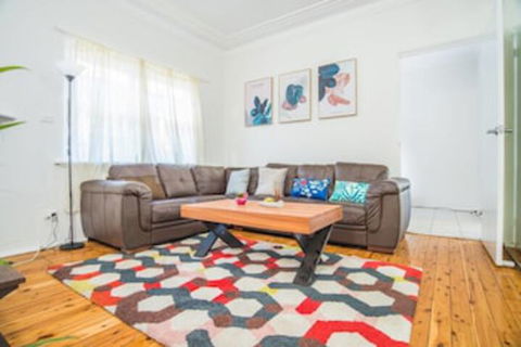 Belmore House - Hervey Bay Accommodation 0