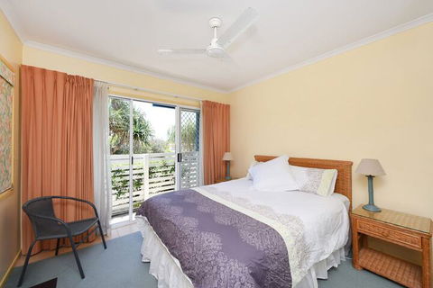 Sunbright 2/5 Petrel Street - Hervey Bay Accommodation 7