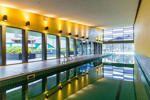 Modern 1 Bedroom In Tranquil Parklands - Hervey Bay Accommodation 1