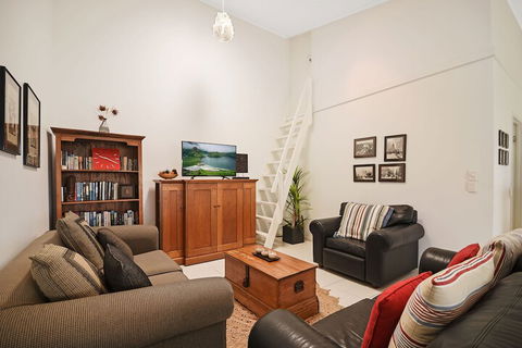 Nobs -1/44 Peregian Esplanade - Hervey Bay Accommodation 5