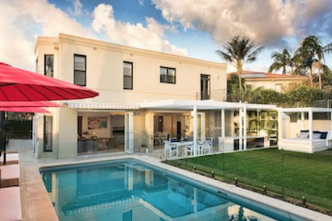 Vaucluse Manor H327 - Hervey Bay Accommodation 0