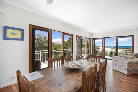 Notre Reve - 2/4 Brolga Place - Tourism Hervey Bay 4