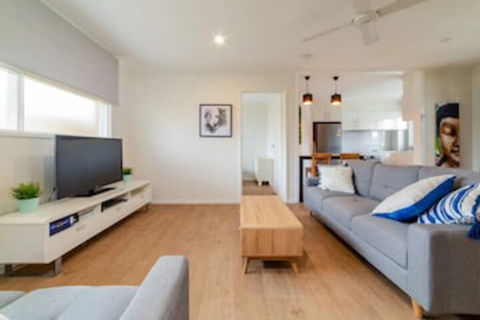 Peaceful 3 Bedroom Apartment In Ascot - Tourism Hervey Bay 0