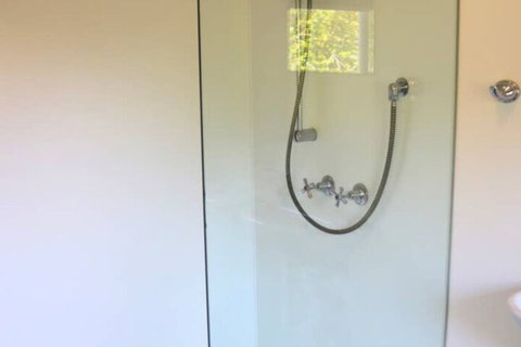 Charming & Cosy Home With City Views - Hervey Bay Accommodation 5