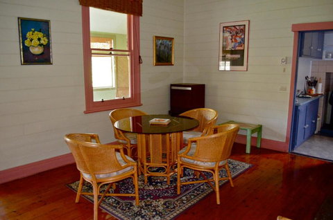 Clyde Cottage - Hervey Bay Accommodation 5
