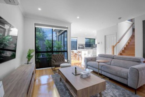 Impressive & Spacious New Townhouse@preston - Tourism Hervey Bay 0