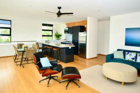 Bonnie View A Wonderful View Up The River Experience Augusta - Hervey Bay Accommodation 4