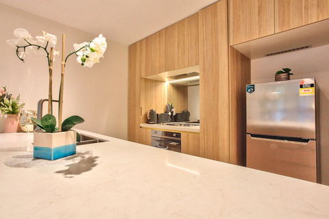 Apartment Hyde Park - Darling Harbour Day St 1 - Tourism Hervey Bay 0