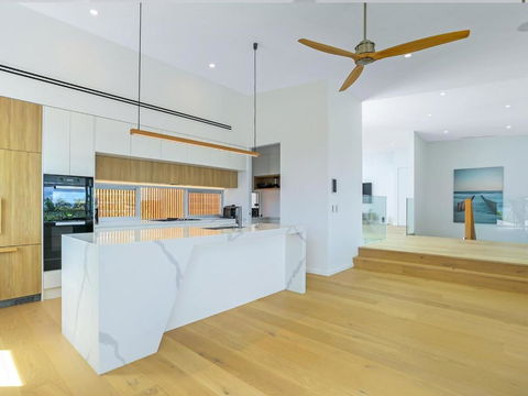 Magnificent Views On Arkana Noosa Heads - Tourism Hervey Bay 1