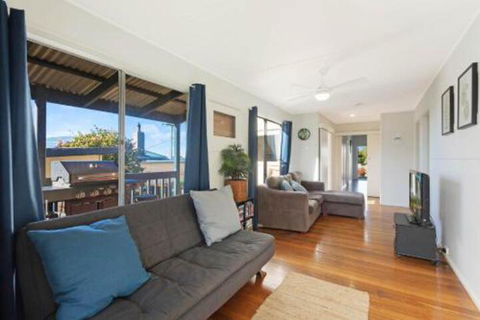 Bungo Beach House Pet Friendly Home - Hervey Bay Accommodation 7