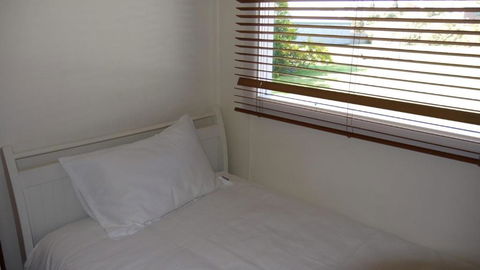 The Love Shack Bridport - Tourism Hervey Bay 1