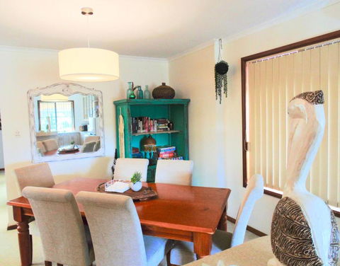 Baronet B & B - Hervey Bay Accommodation 5