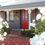 Baronet B & B - Hervey Bay Accommodation 0