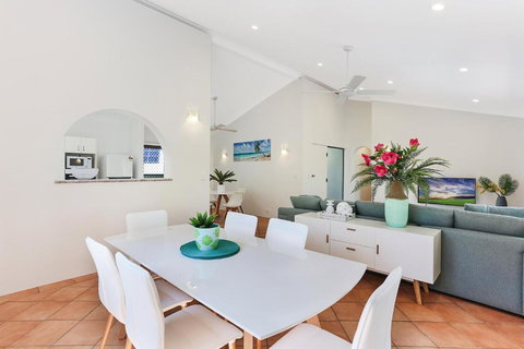 HighTide On Noosa Sound - Hervey Bay Accommodation 4