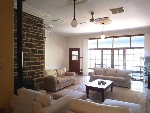 Barossa Valley View Guesthouse - Hervey Bay Accommodation 4