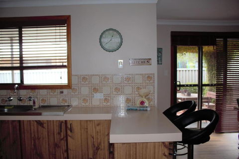 Abbey Beach Shack - Tourism Hervey Bay 5