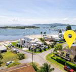 Sunset Place 1 / 29 Sunset Boulevard gorgeous townhouse so close to the water - Hervey Bay Accommodation