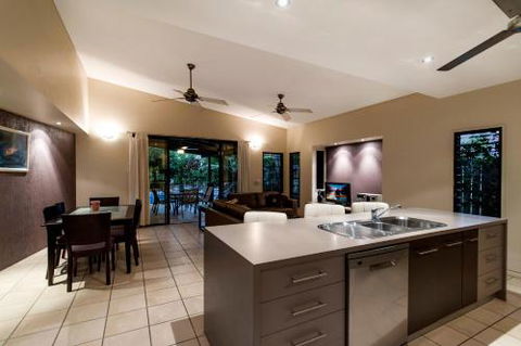 Escape To Paradise Villa#1 Port Douglas - Tourism Hervey Bay 6