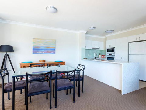Aquarius Apartment 4 - Hervey Bay Accommodation 2