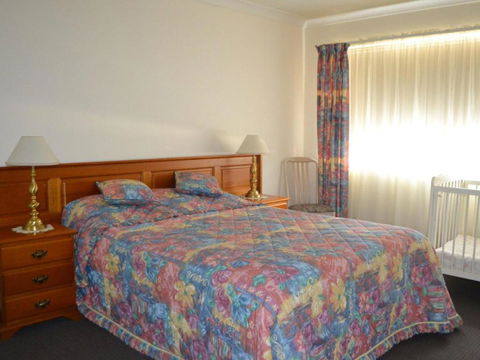 Bowling Greens 7 - Hervey Bay Accommodation 2