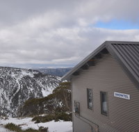 Snowtel 4 - Hervey Bay Accommodation