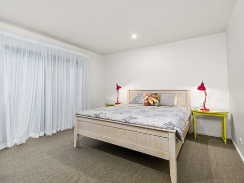 Hidden Escape Free Wifi & Foxtel Surfside PET Friendly - Hervey Bay Accommodation 1