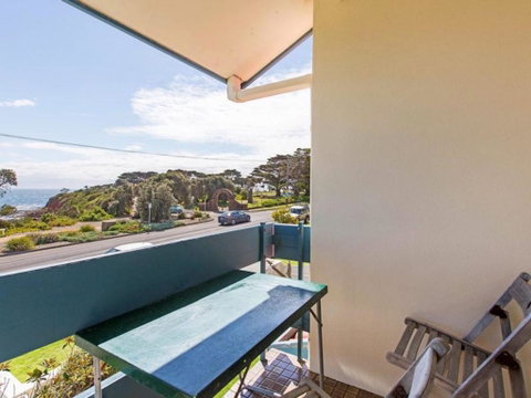 SEAVIEWS MORNINGTON.... - Tourism Hervey Bay 5