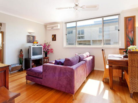 METRES TO THE BEACH MORNINGTON - Tourism Hervey Bay 5